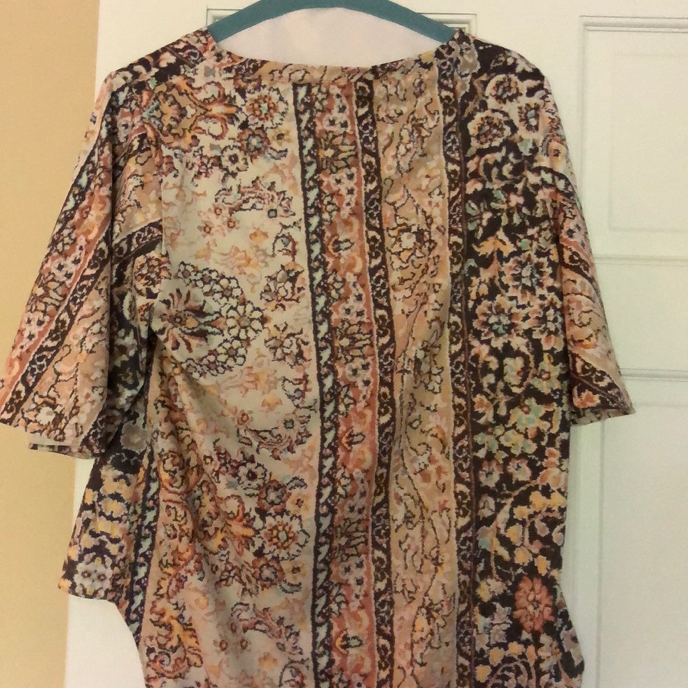 Judith March Top - Picture 4 of 4